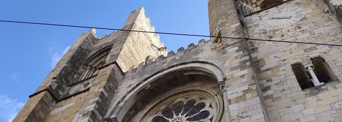 Procissão das Velas com a Imagem Peregrina de Nossa Senhora de Fátima
